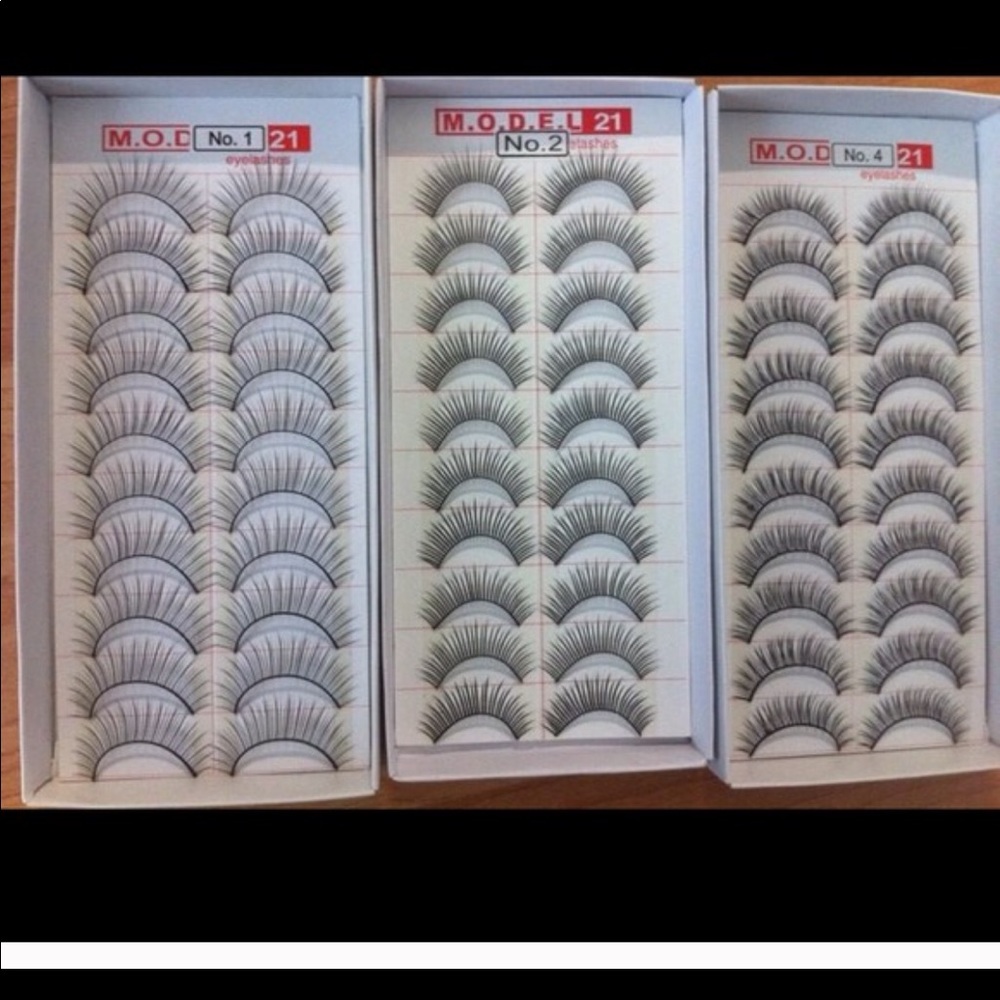 Lashes for shelleypogo